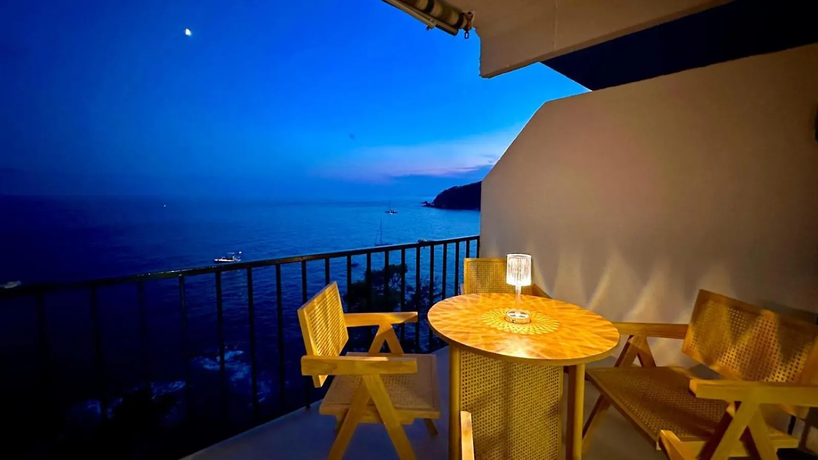 Unparalleled Sea View Tossa de Mar Apartmán